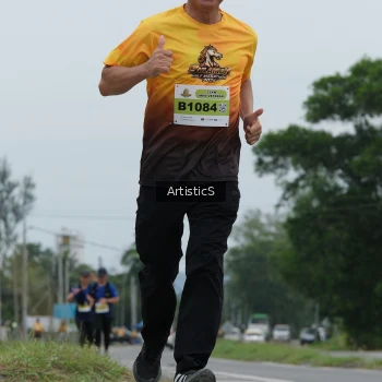 Runner Photo 2082864