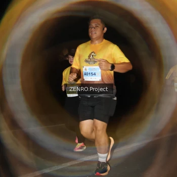 Runner Photo 2082876