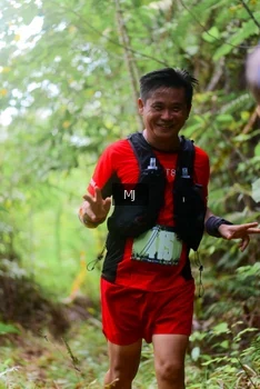 Runner Photo 2082886
