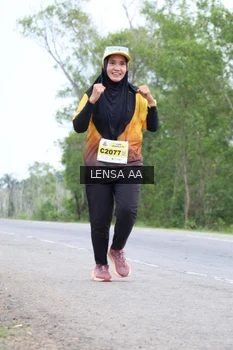 Runner Photo 2083083