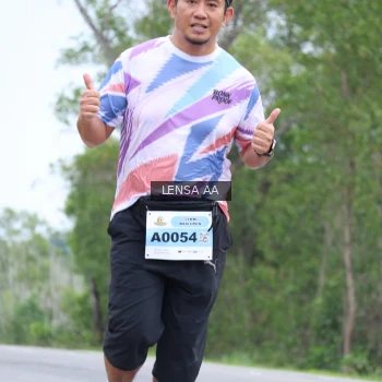 Runner Photo 2083315