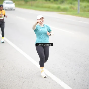Runner Photo 2083316