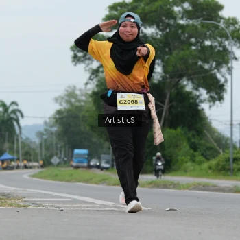 Runner Photo 2083460