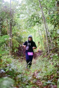 Runner Photo 2083553