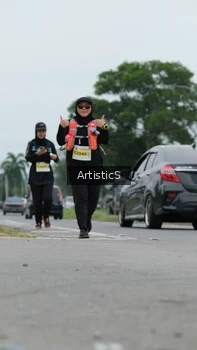 Runner Photo 2083562