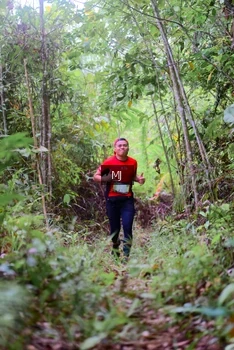Runner Photo 2083602
