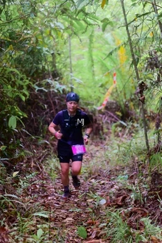 Runner Photo 2083610