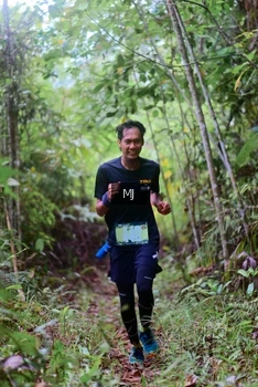 Runner Photo 2083700