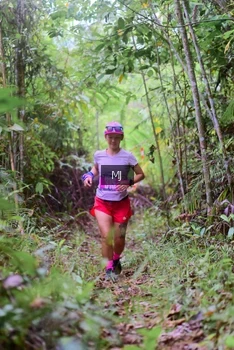 Runner Photo 2083748