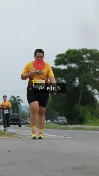 Runner Photo 2083804