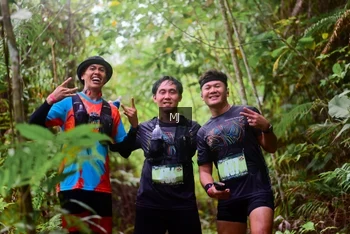 Runner Photo 2083808