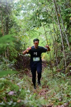 Runner Photo 2083818