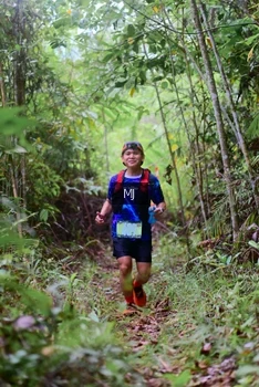 Runner Photo 2083853