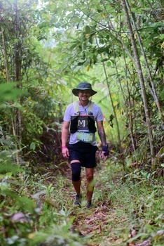 Runner Photo 2083895