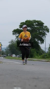 Runner Photo 2083904