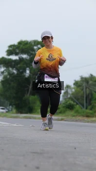 Runner Photo 2083925