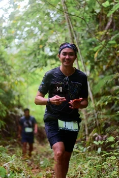Runner Photo 2083934