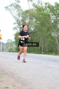 Runner Photo 2083938