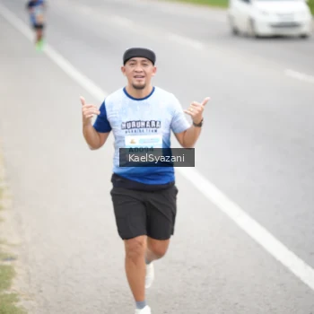 Runner Photo 2083994