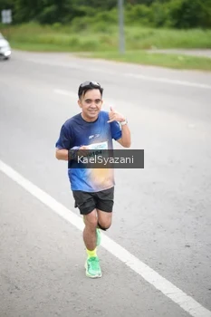 Runner Photo 2084044