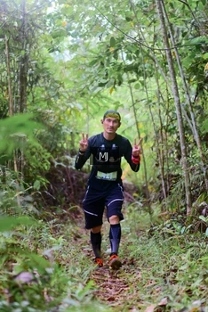 Runner Photo 2084244