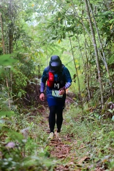 Runner Photo 2084284