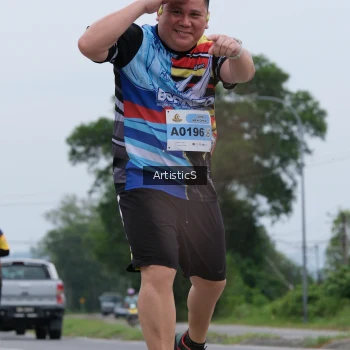 Runner Photo 2084333
