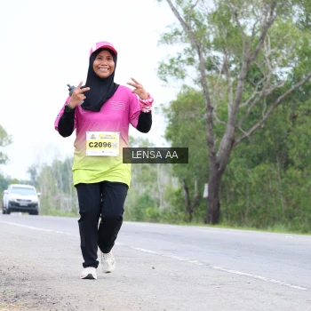 Runner Photo 2084352