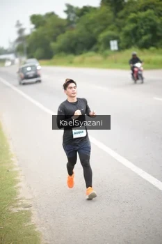 Runner Photo 2084404