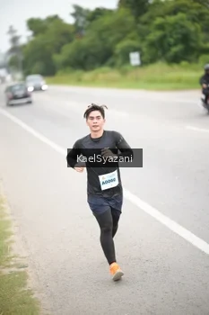 Runner Photo 2084406