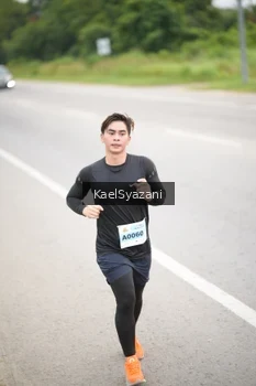 Runner Photo 2084432
