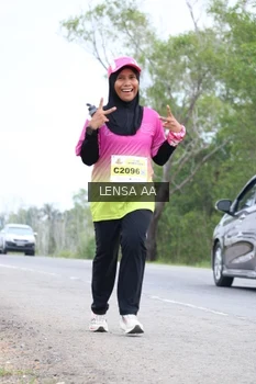 Runner Photo 2084435