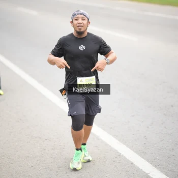 Runner Photo 2084508