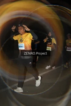 Runner Photo 2084582