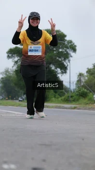 Runner Photo 2084585