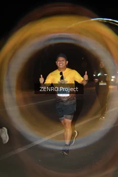 Runner Photo 2084724