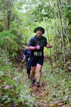Runner Photo 2084811