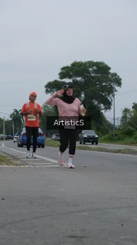 Runner Photo 2084822