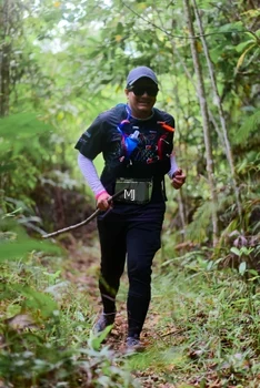 Runner Photo 2084824