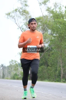 Runner Photo 2084964