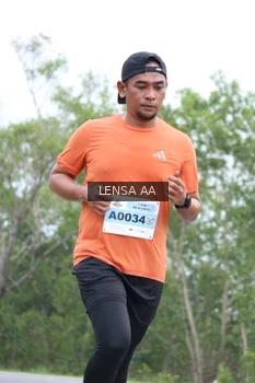 Runner Photo 2085018