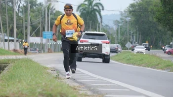 Runner Photo 2085073
