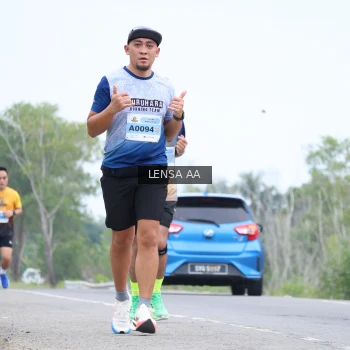 Runner Photo 2085163