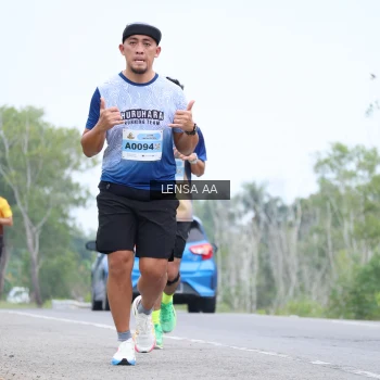Runner Photo 2085187