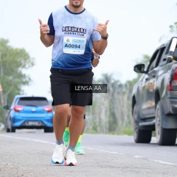 Runner Photo 2085219