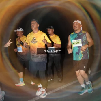 Runner Photo 2085351