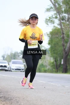 Runner Photo 2085428