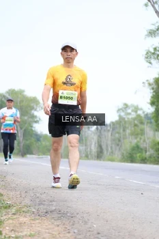 Runner Photo 2085529