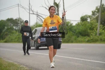Runner Photo 2085569