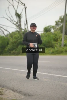 Runner Photo 2085613